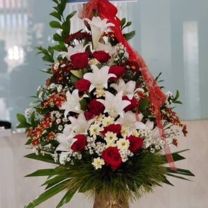 Bunga Meja Rangkaian Red White Lily – Medium