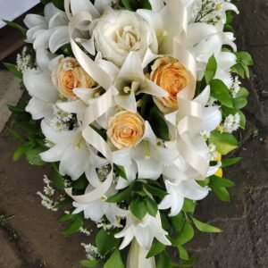 Bunga Tangan Duka Cita Lily Putih Peach – Premium