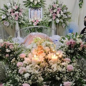 Paket Dekorasi Peti Duka Cita Pink White Serenity – Premium